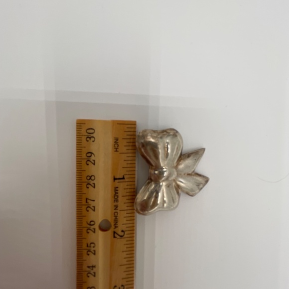 Vintage  Sterling  Silver  925 Ribbon Bow Puffy Brooch Pin 14g Mexico - Picture 7 of 10